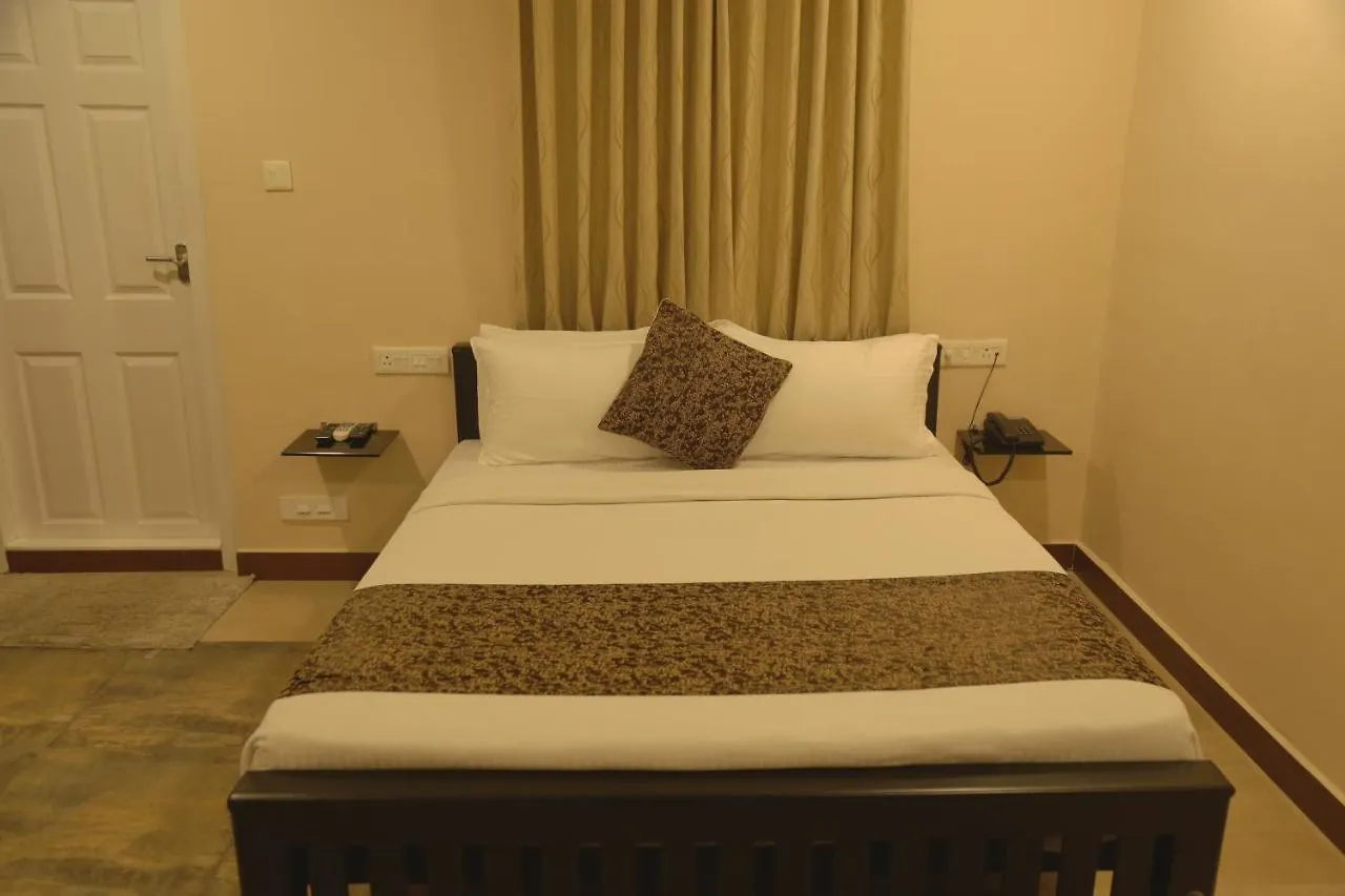 Nambiars Premium Heritage Hotel Kochi 2*,