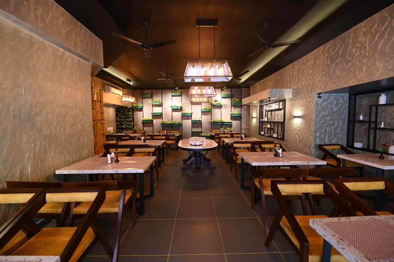 Nambiars Premium Heritage Hotel Kochi