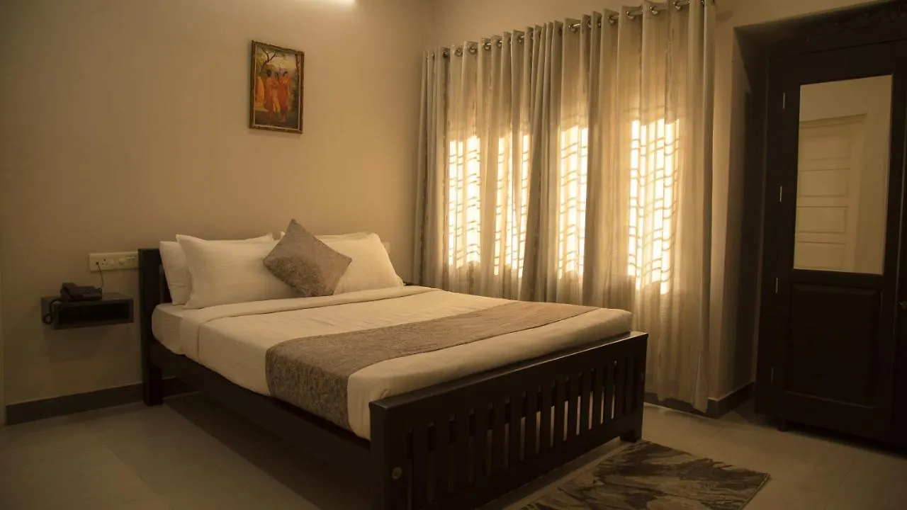 Nambiars Premium Heritage Hotel Kochi 2*,